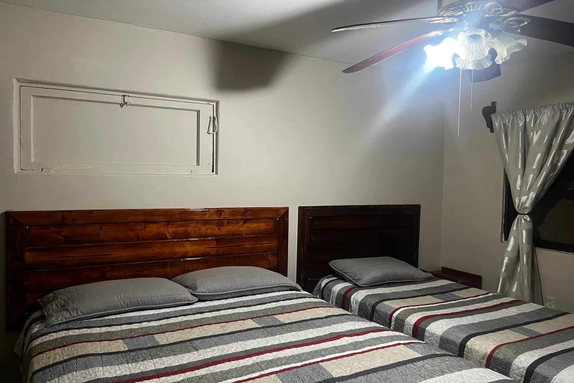 Oyo Hotel Linda Tijuana Eksteriør billede