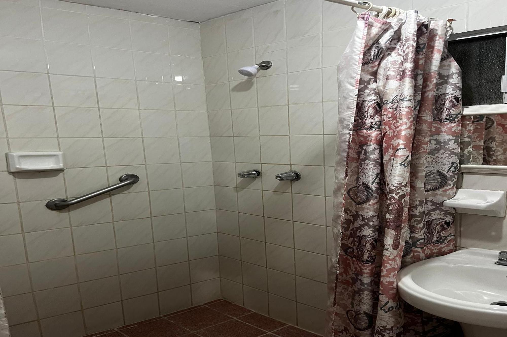 Oyo Hotel Linda Tijuana Eksteriør billede